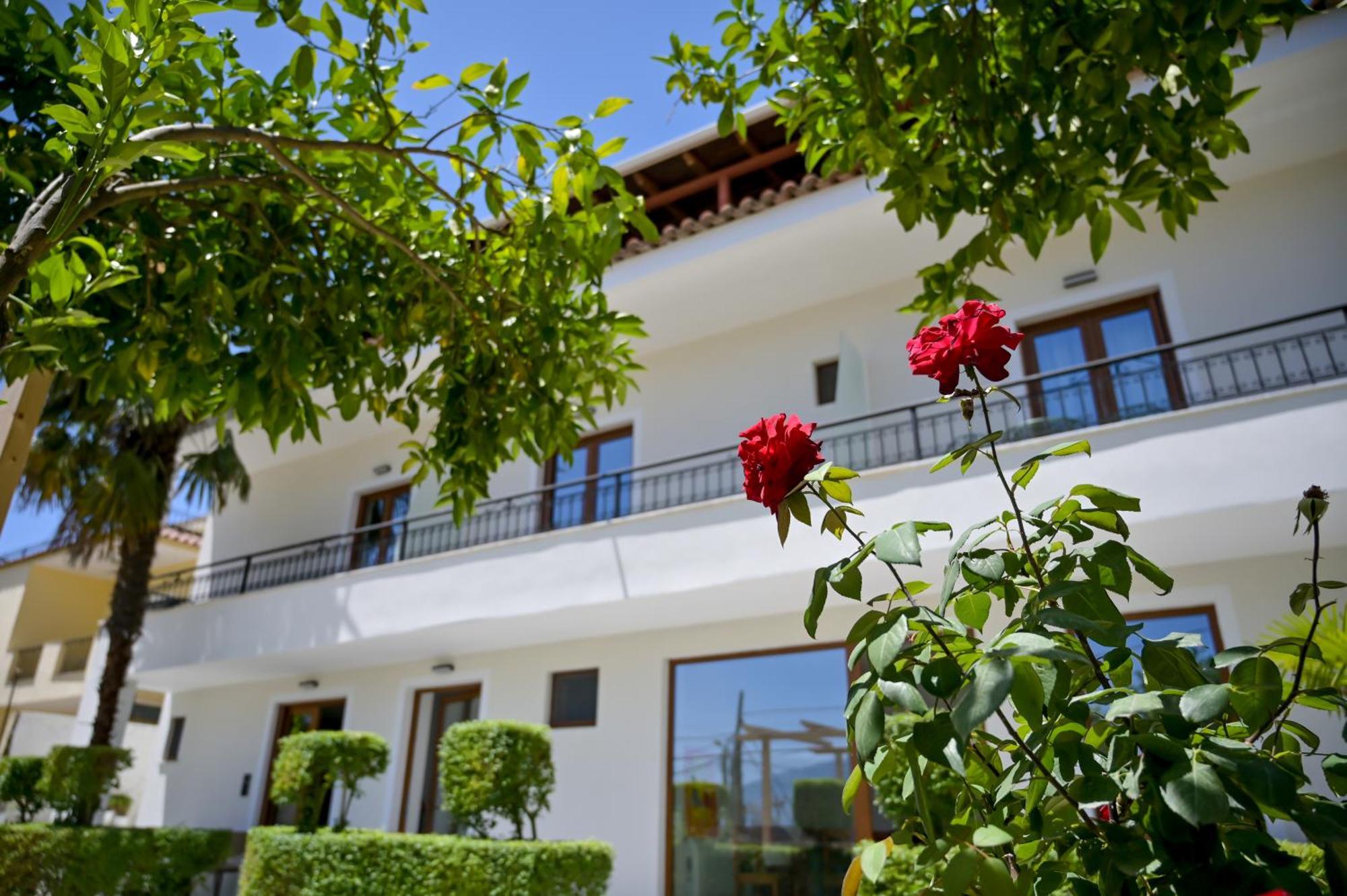 Villa Qeli Gjirokaster Luaran gambar