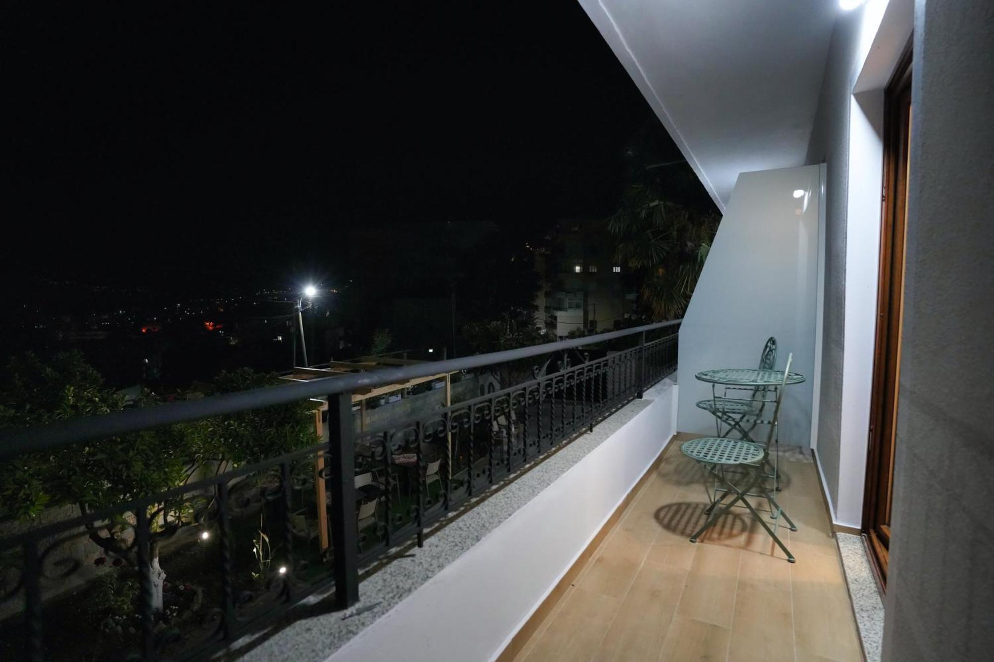Villa Qeli Gjirokaster Luaran gambar