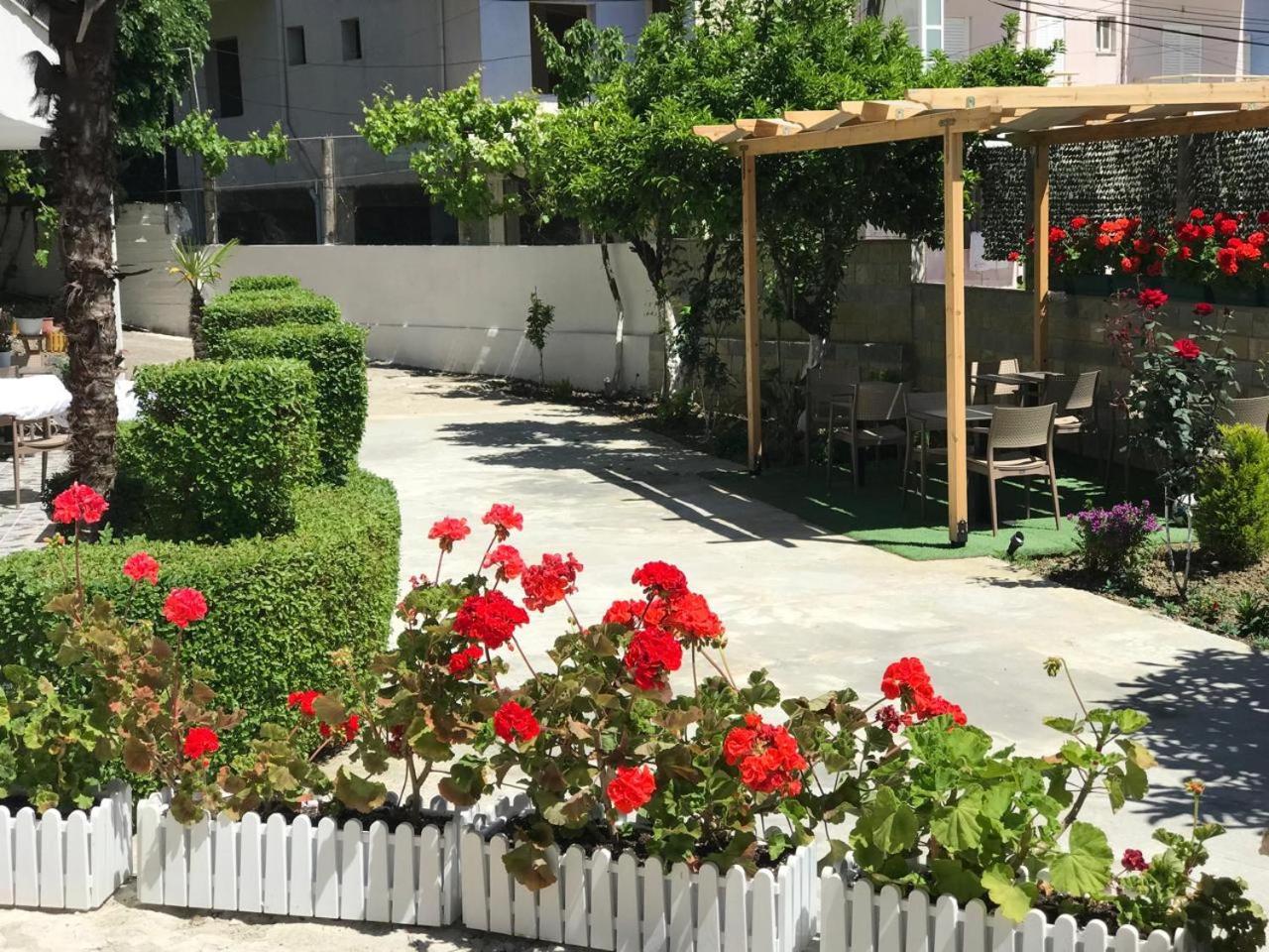 Villa Qeli Gjirokaster Luaran gambar